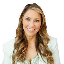 Sarah Crowson's Instagram, Twitter & Facebook