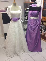 Ein farbiges brautkleid unterstreicht den jeweiligen charakter einer jeden braut und ist vor allem für ältere damen oder für das standesamt sehr gut geeignet. Brautkleid Der Woche Brautmodenhaus Schwarzhausern