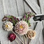 Dahlia-Inspired Floral Cookie Bouquet Workshop