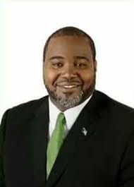 DNA candidate driving around with a gun? WHAT IS DIS!