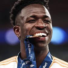 Le Show Vinicius... Roudy...