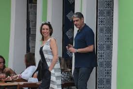 Neste sábado, 10, o apresentador do jornal nacional e a esposa se casaram. William Bonner Vai Se Casar Com A Fisioterapeuta Natasha Dantas Claudia