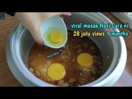 Bisa jadi makin semangat karena rasa asam dan pedas kimchi dan isian burger lainnya. Nasi Goreng Oden Kimchi Adabi Kimchi Fried Rice Recipe Cooking Eating Litetube