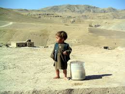 Immer mehr kinder unter den opfern ein afghanisches kind in einem flüchtlingslager in pakistan Spenden Afghanistan Fluchtlinge Help Hilfe Zur Selbsthilfe