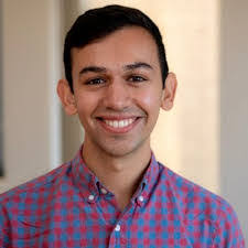 Sarah Beech's Instagram, Twitter & Facebook