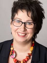 Der Demokratie würde es besser gehen"