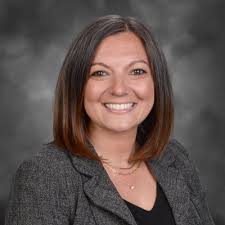 Tessa Simmons (@WMSimmons)