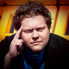 Luca, el hijo de Nancy Dupláa y Matías Martin, se prueba como conductor de  TV, aunque confiesa que no consume mucha tele