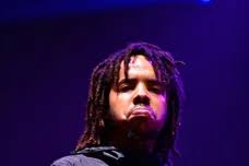 Earl Sweatshirt Says That "Rap Is Either On The Cusp Of Dying Or Having A  Renaissance"