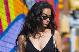 The motor is insanely small and lightweight, which ensures the dyson supersonic hair dryer is almost half as heavy as a typical hairdryer. 10 Best Air Dry Products For Frizzy Hair In The Summer Glamour