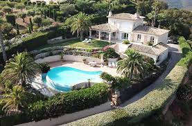 Haus mit pool mit eine wohnfläche von 300 qm. Villa Kaufen In Sainte Maxime Provence Alpes Cote D Azur