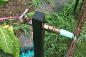 You leave the lower hose spigot on and turn water on and. Step By Step Soaker Hose Compostings