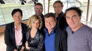 Ce 9 mai, la russie célèbre le 76e anniversaire de la victoire sur l'allemagne nazie lors de la seconde guerre mondiale. Boulevard De La Seine Avec Les Chevaliers Du Fiel Et Laurence Tiennot Herment France 3 Paris Ile De France