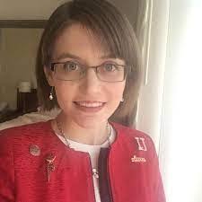 Vera Lander's Instagram, Twitter & Facebook