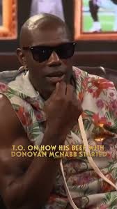 Donovan McNabb told T.O. to “shut the f*** up” 😳😳 #FlyEaglesFly #NFL  #PhiladelphiaEagles