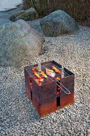 Designer Feuerstelle Fidibus Die Designer Feuerstelle Fidibus Der Kleine Bruder Der Feuerstelle Ferrum Ist Eine Sch Feuerstelle Feuerstellen Im Freien Feuer