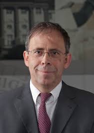 Stiftungsprofessur für das Textilinstitut