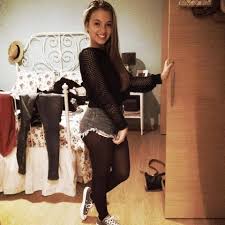 My name is bernadette (2011) between february and july 1858, in the massabielle cave, the virgin appeared eighteen times to bernadette soubirous, a miserable little girl from lourdes. Bruna Quintas à²Œ Ar Twitter Boa Tarde A Todos Espero Que Tenham Tido Um Bom Natal Beijinhos Http T Co S5pbzvbc6o