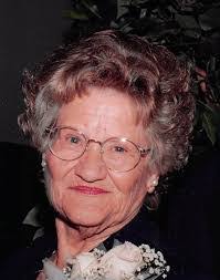 Emily Spearman's Instagram, Twitter & Facebook