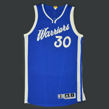 For all us golden state warriors fans sticking with them through thick and thin. Stephen Curry Golden State Warriors Game Worn Jersey Nba Christmas Day 15 Nba Auctions