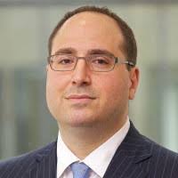 400+ perfiles de «Bastone»