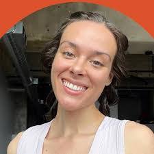 Heidi Eberhardt's Instagram, Twitter & Facebook