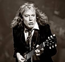 Ac Dc Let There Be Rock 1977 Unedited Video Version Pin De Jose Cruz En Acdc The Best Musica Rock Musica Bandas De Rock