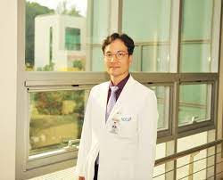 유상철 인천 전 감독, 췌장암 악화로 결국 숨져 기사승인 2021. 1z6y Jdtagztnm