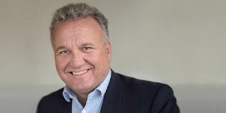 Tilsyn i 24 sparebanker