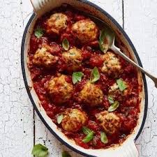 Madeleine Shaw S Turkey Meatballs In Tomato Sauce Recipe Turkey Mince Recipes Whole Food Recipes Delicious Turkey Recipes