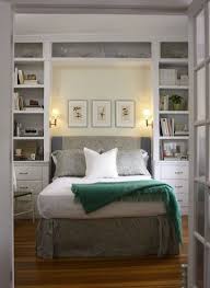 The small piece on side may block the drawers. Built Ins Around Bed Inspiration Remodelando La Casa