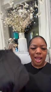 Alexis Raven's Instagram, Twitter & Facebook