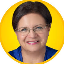 I've always seen the benefits of being part of a professional body and have  gained from, and given alot to my colleagues who are career professionals.‏ 