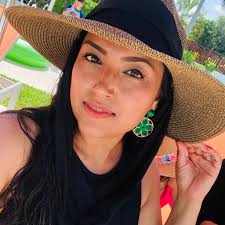 Congratulations to our 2019-2020 District Teachers of the Year! Brenda  Trejo (SHE)- Elementary Samantha Arnold (SWLHS)- Secondary Also congrats to  our elem. finalists, Jessica Torres (BHE) & Carlos Perez (ICE), & secondary