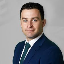 Brett Weinstock's Instagram, Twitter & Facebook