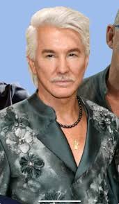 Sam Tomlin (@SamTomlin539)