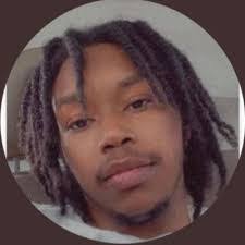 Zachary Nuss's Instagram, Twitter & Facebook