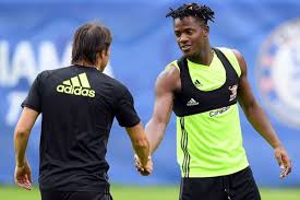 When chelsea signed thiago silva last summer not only were they getting a world class player who will go down as a cult hero, they also inherited one of their best ever supporters who herself will also go down as a legend! Chelsea Star Michy Batshuayi Says Antonio Conte S Training Sessions Are On Another Level Mirror Online