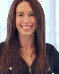 Margo Wallace's Instagram, Twitter & Facebook