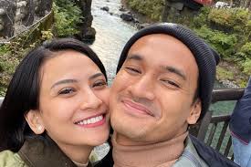 20 Pasangan Artis yang Jalani Ramadan Pertama Sebagai Suami Istri