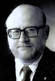 Leonard Mayfield's Instagram, Twitter & Facebook