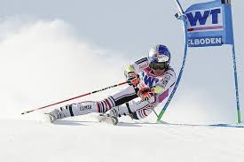 Clément noël refermera le portillon en seconde manche, meilleur temps de la matinée 41 centièmes devant son. Iruzywbryw Km