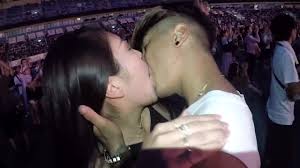 真夏の夜の淫夢」タグ新着動画紹介 on X: 最近の動画：野外フェスで外国人男にナンパされ雌の顔になる日本人女さんｗ   t.copOXQqZs73Y t.coF97KMtH30Z  X