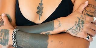 This tattoo dates back to when she was living in los angeles and struggling to make it as a. 6 Tips On Getting Through Tattoo Pain Inside Out