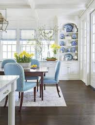 The Classic Colonial Blue And White Dining Room Decor Home Decor Georgian Homes