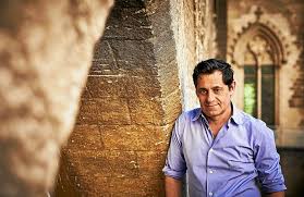 Depuis jean vilar, le directeur bnficie de la plus totale libert dans le choix du programme. Olivier Py Directeur Du Festival D Avignon On Attend Un Plan De Remise A Flot Du Theatre Public France Le Telegramme