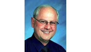 Andrew Peto's Instagram, Twitter & Facebook