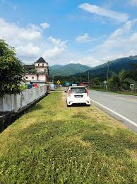 Bengkel Kereta Azhar Workshop
