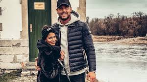 Eva benetatou ließ ihren freund chris anfangs zappeln. Bachelor Eva Ist Verlobt Wann Und Wo Wird Sie Heiraten Promiflash De