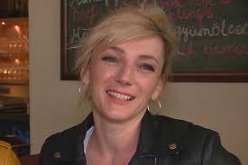Check spelling or type a new query. Borbely Alexandra Huga Egy Fekete Bombazo Dominika Modellkedett Is Hazai Sztar Femina